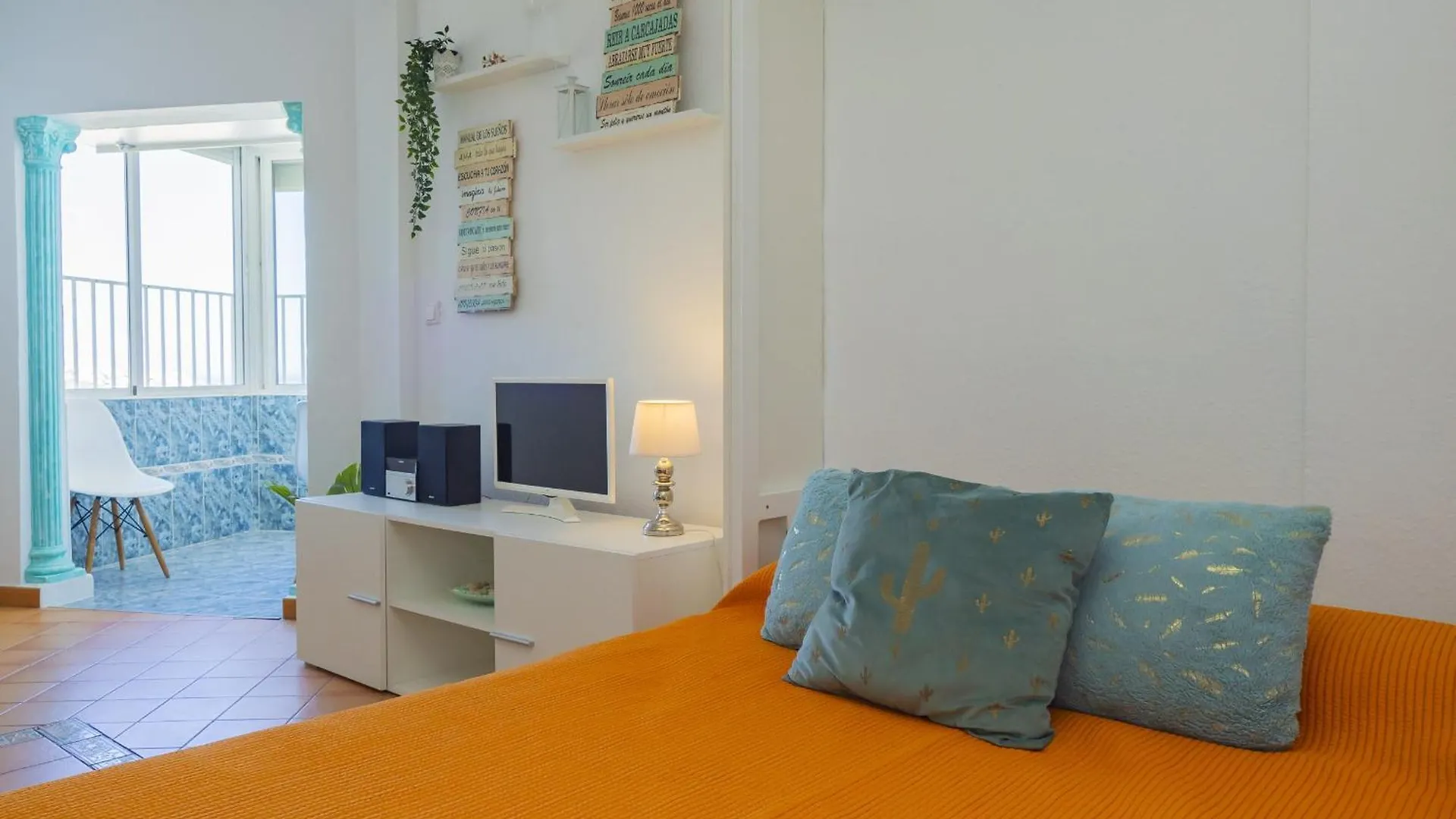 Cubo'S Estudio La Cala De Mijas Esmeralda 0*,  Spanyolország